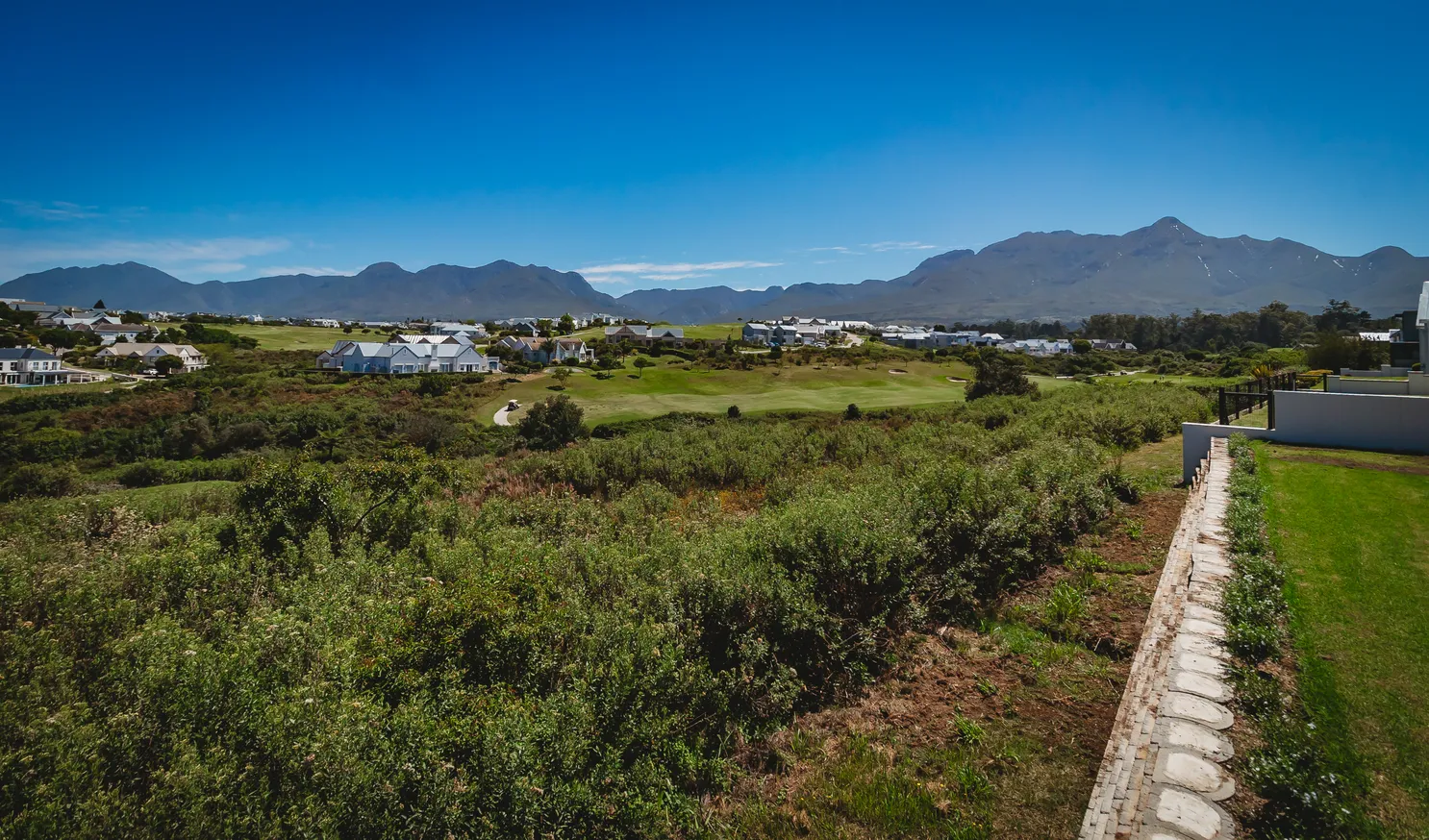 fairbournes-view photo 1